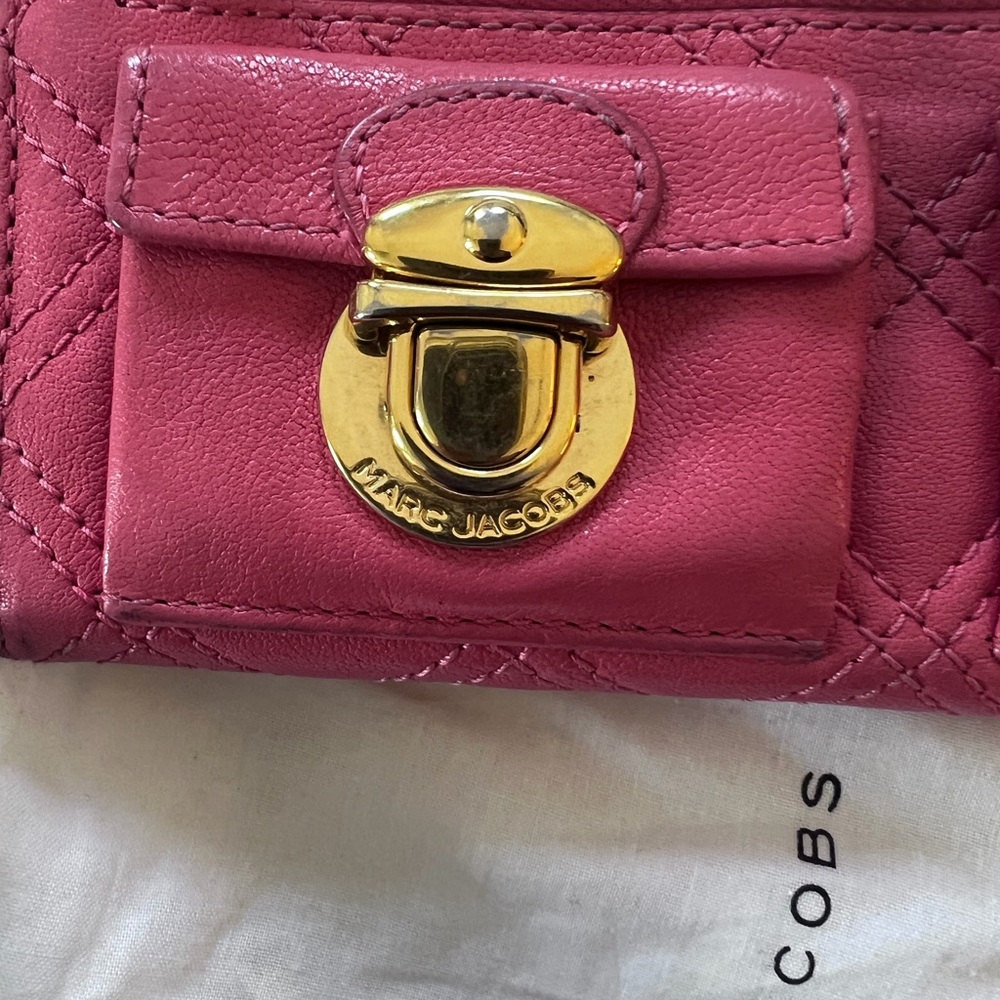 Marc Jacobs Wallet - Picture 3 of 9